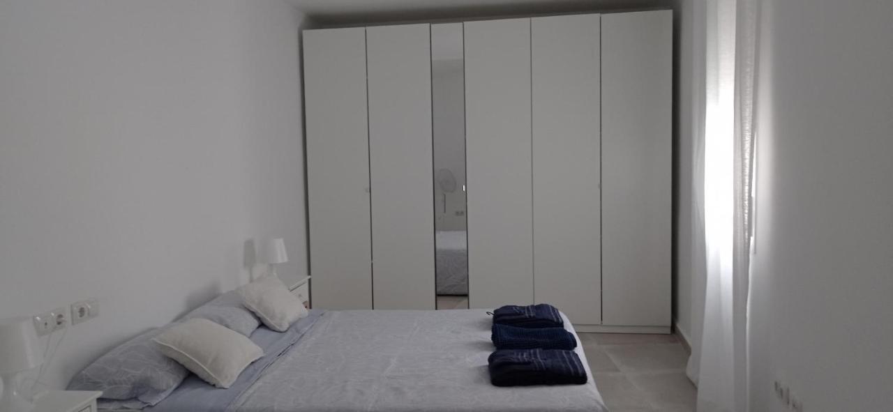 Ferienwohnung Apartamento Casco Historico Con Atico. Sevilla Exterior foto